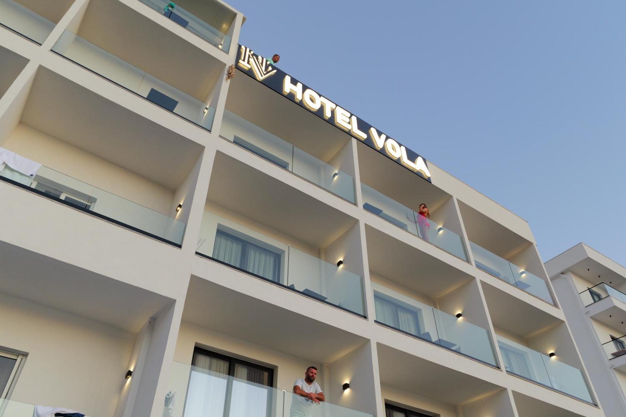 Vola Hotell 4*