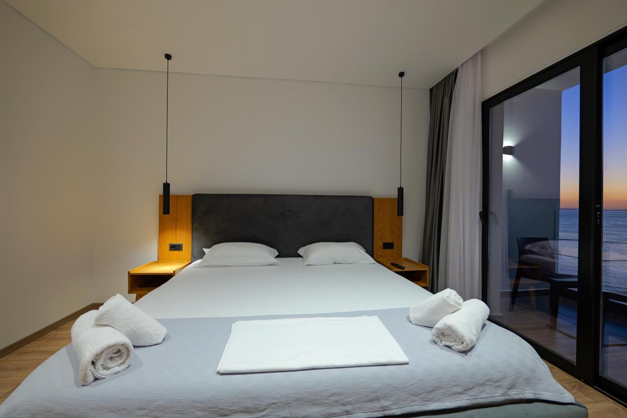 Vola 4*