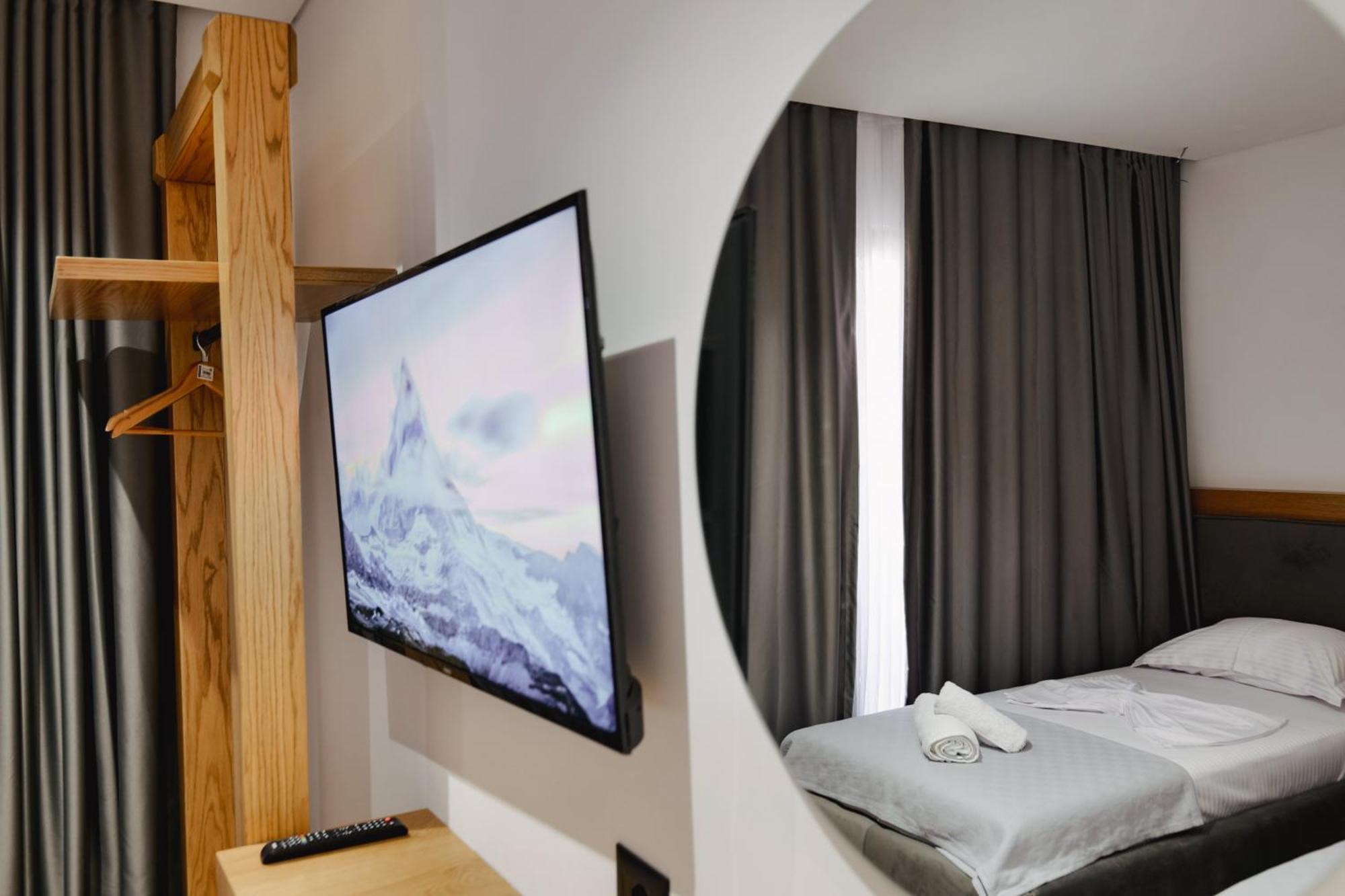 Vola Hotell Sarandë
