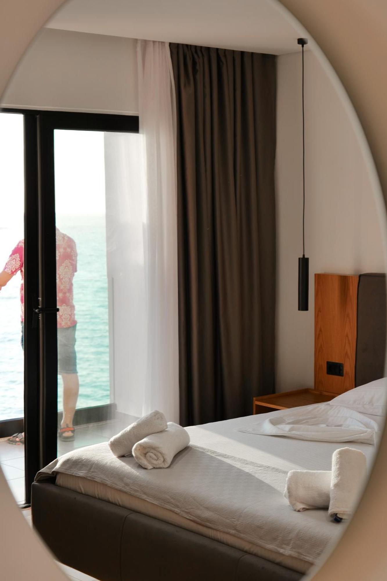 Vola Hotell Sarandë