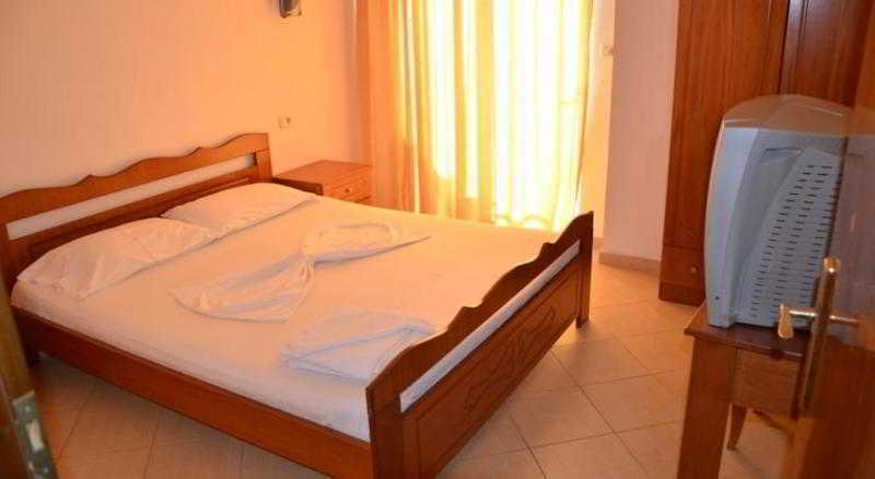 Vola Hotell Sarandë
