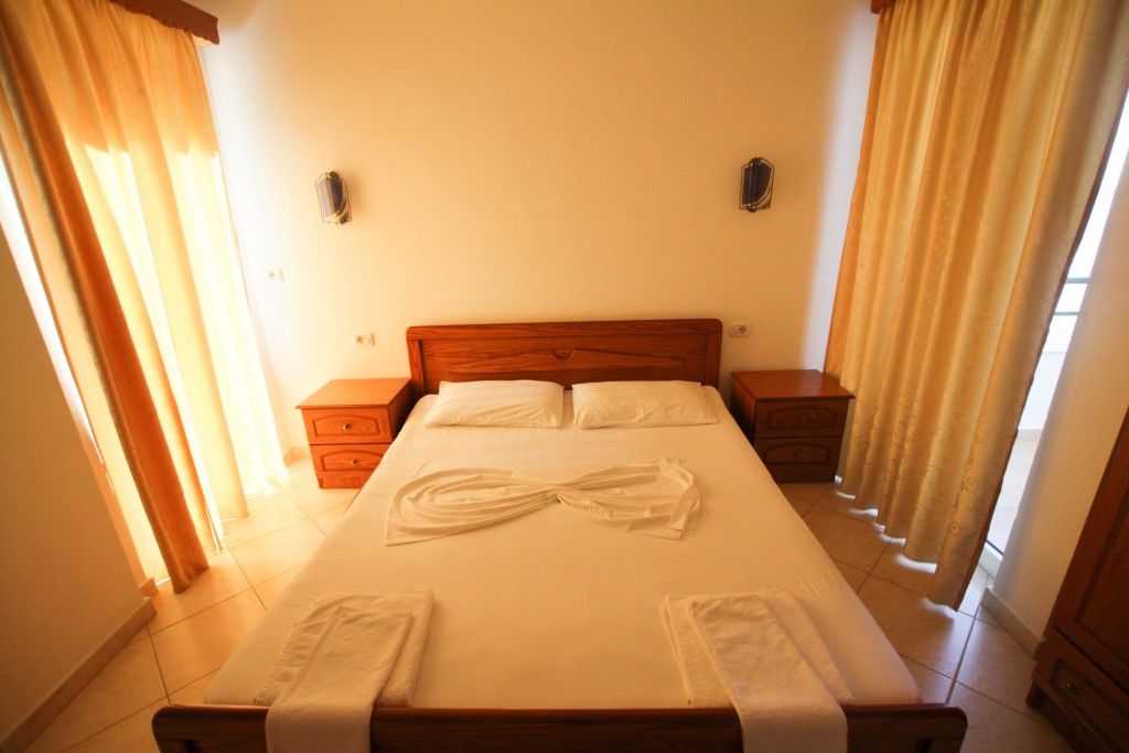 Hotell Vola 4*